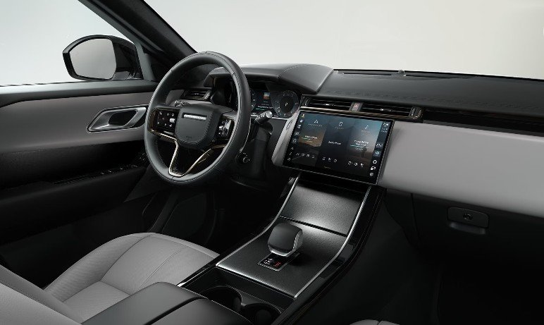 Range Rover Velar P250 Autobiography – Full Review