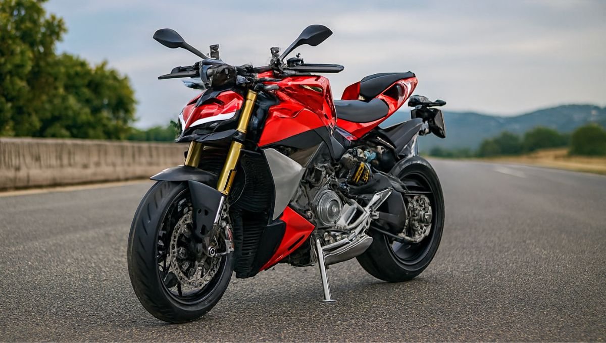 Ducati Streetfighter V2 2025
